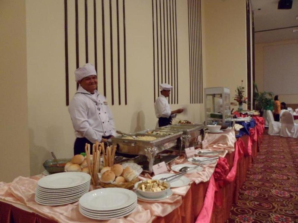 Sun City Pattaya Hotel Luaran gambar